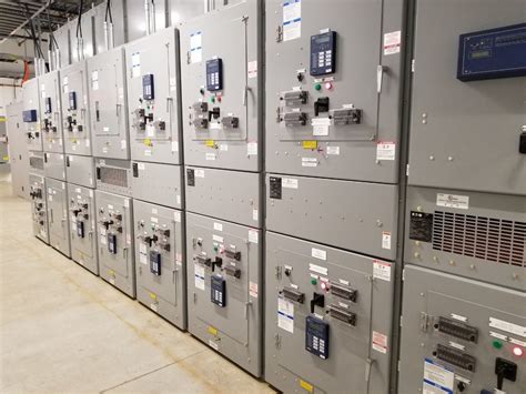 what is a mv switchgear.